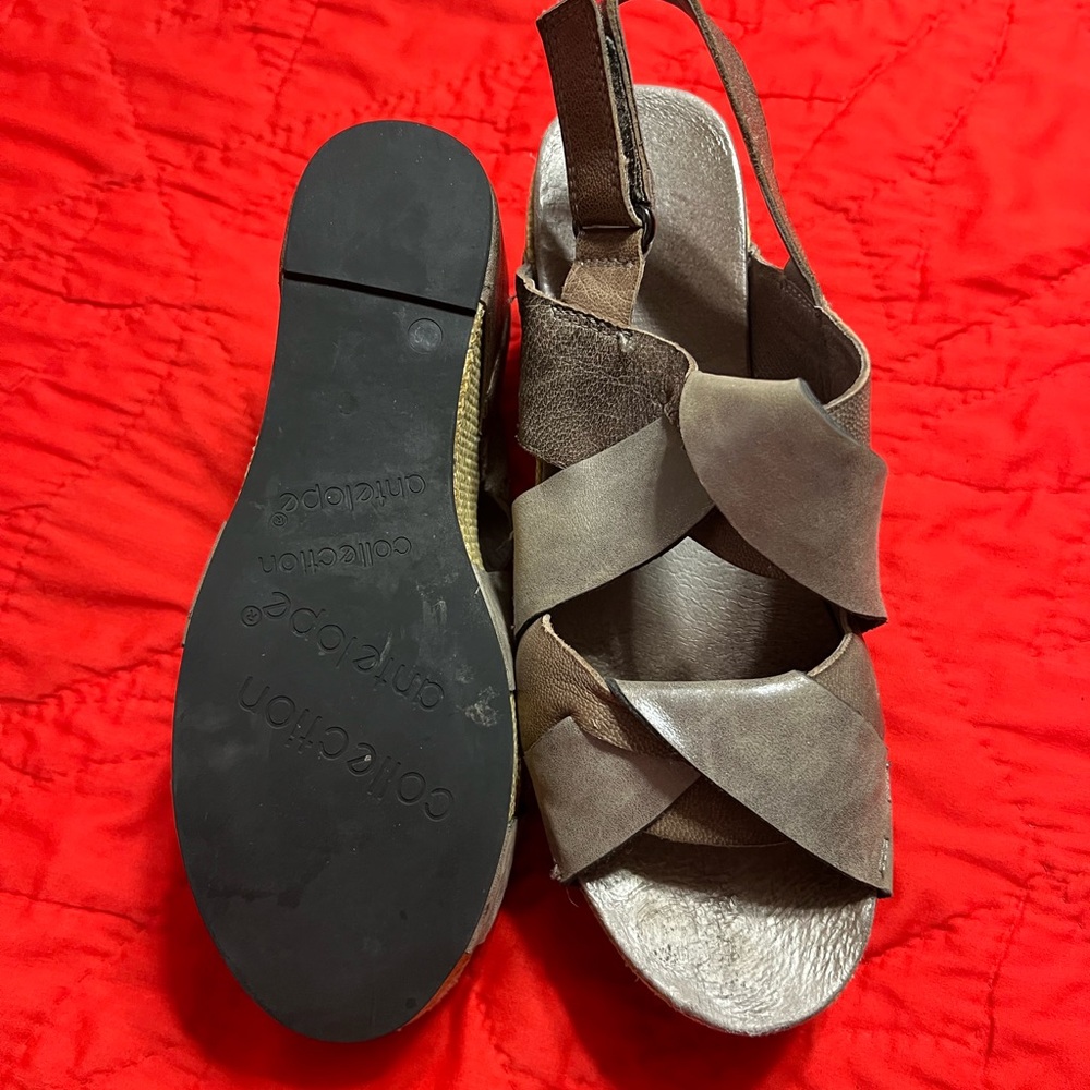 Antelope Women's Brown Strappy Sandals